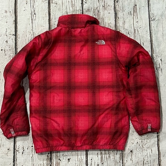Girls The North Face Dark Pink SOFT Liner Puffy Jacket - Picture 2 of 8